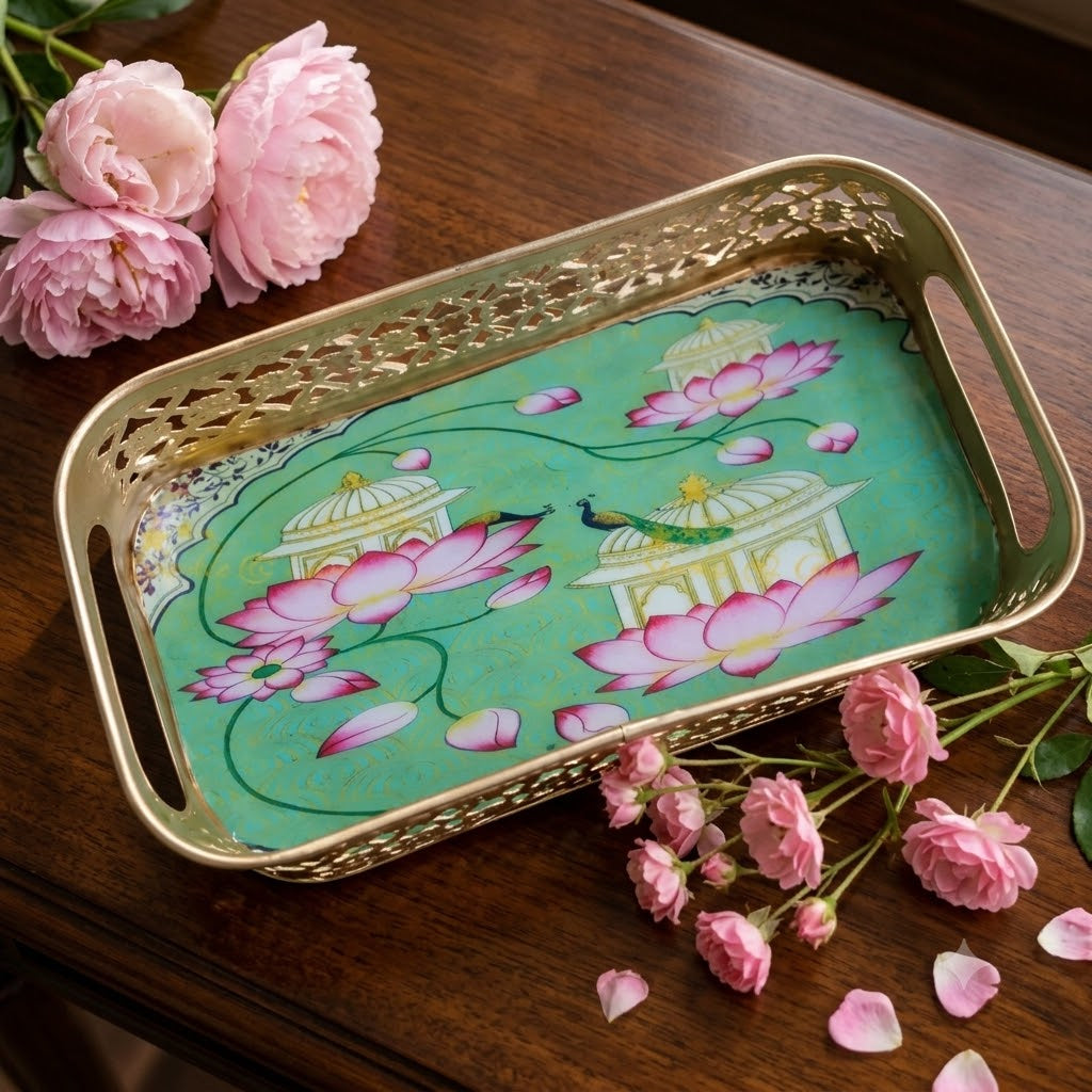 (R40) Pichwai Art Decorative Serving Tray with Gold Finish 8 Inch (1pcs-200Rs)