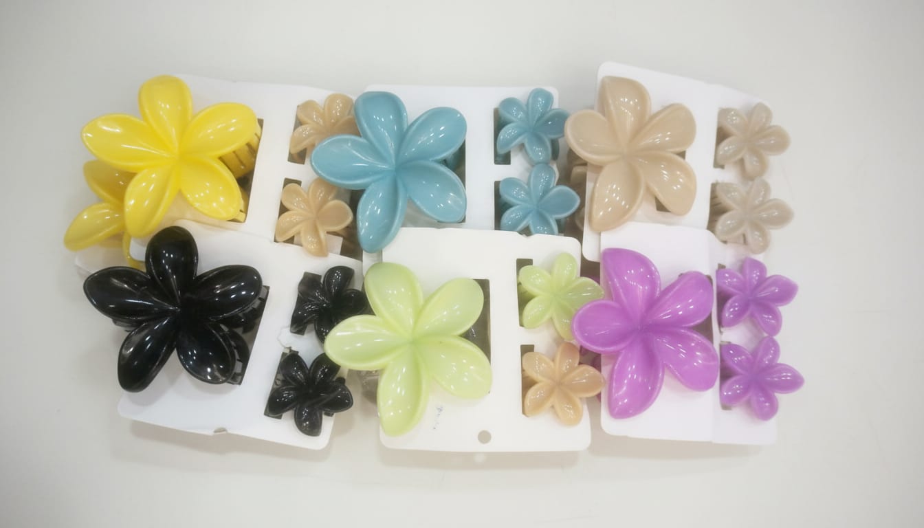 (WA-014) Korean Vibrant Clips | Large & Small Sizes (One 30.Rs) PACK OF 6 - 180