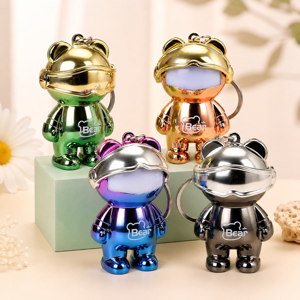 (KC-013) Astronaut LED Space Man Keychain – Mini Light-Up Key Holder