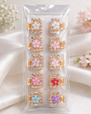(WA-004) Crystal Stone Floral Hair Claws – (₹16 Per Piece | Pack of 12 – ₹190)