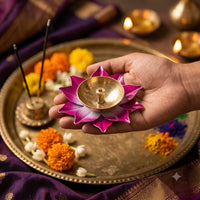 (MG5) (MOQ - 50 Pcs)Lotus Brass Diya (Brass Oil Lamp) Small Size