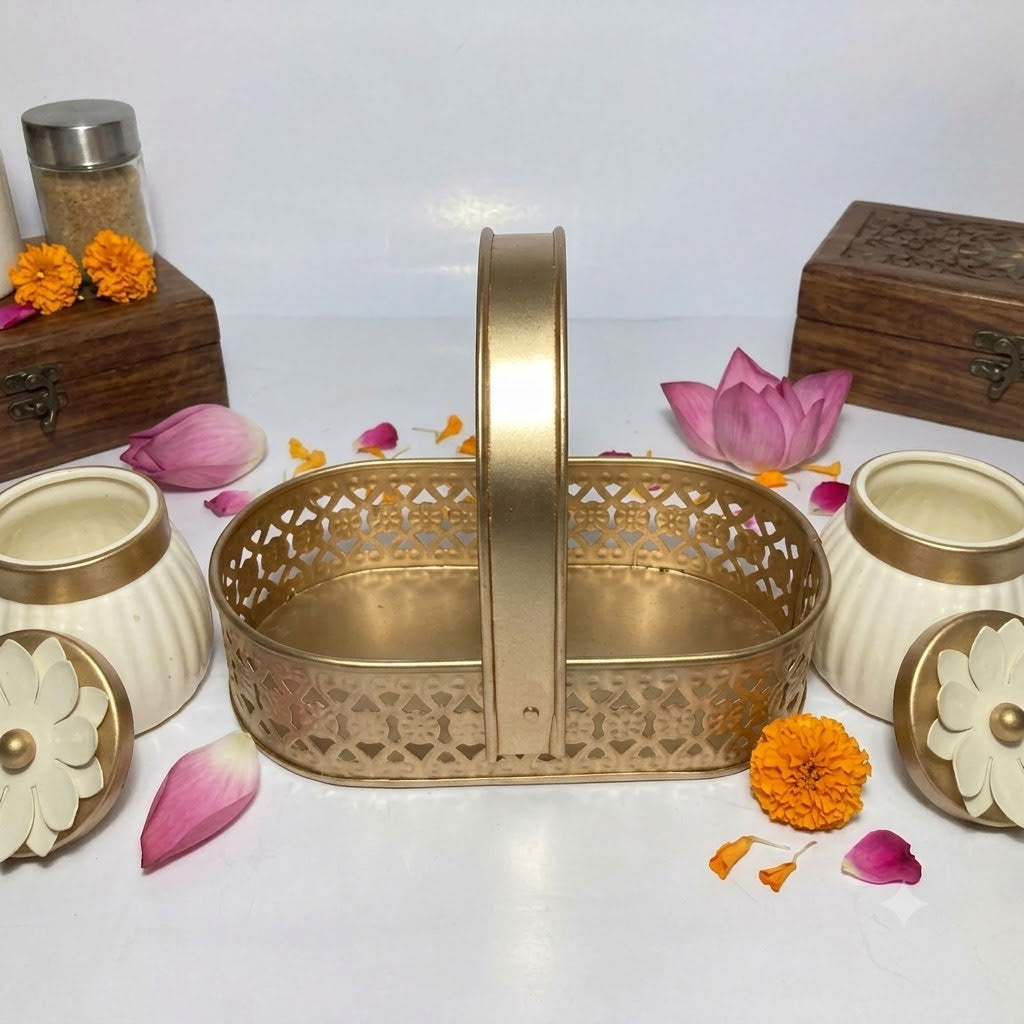 (R43) Golden Oval Metal Storage Basket with Handle (1Pcs-320Rs)
