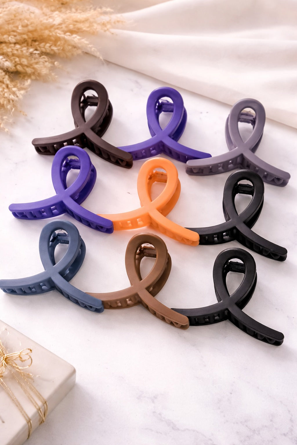 (WA-015) Korean Style Big Hair Claw Clips – (₹12 Per Piece | Pack of 12 – ₹144)